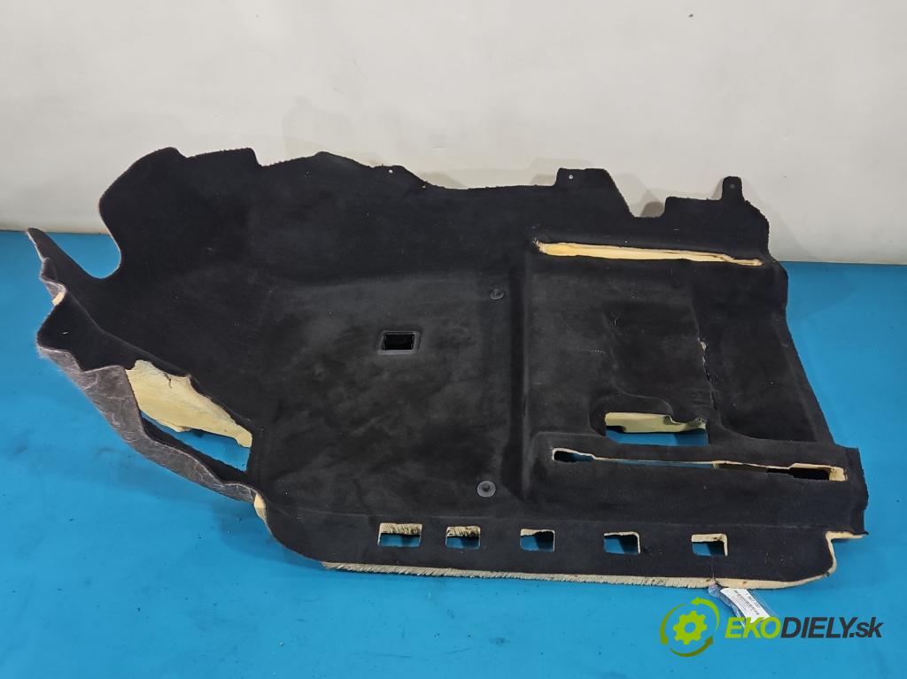 Audi Q7 2015- 3.0 TFSI CRE: 333KM: automatic 245 kW 2995 cm3 5- koberec do auta ostatné 4M0863019