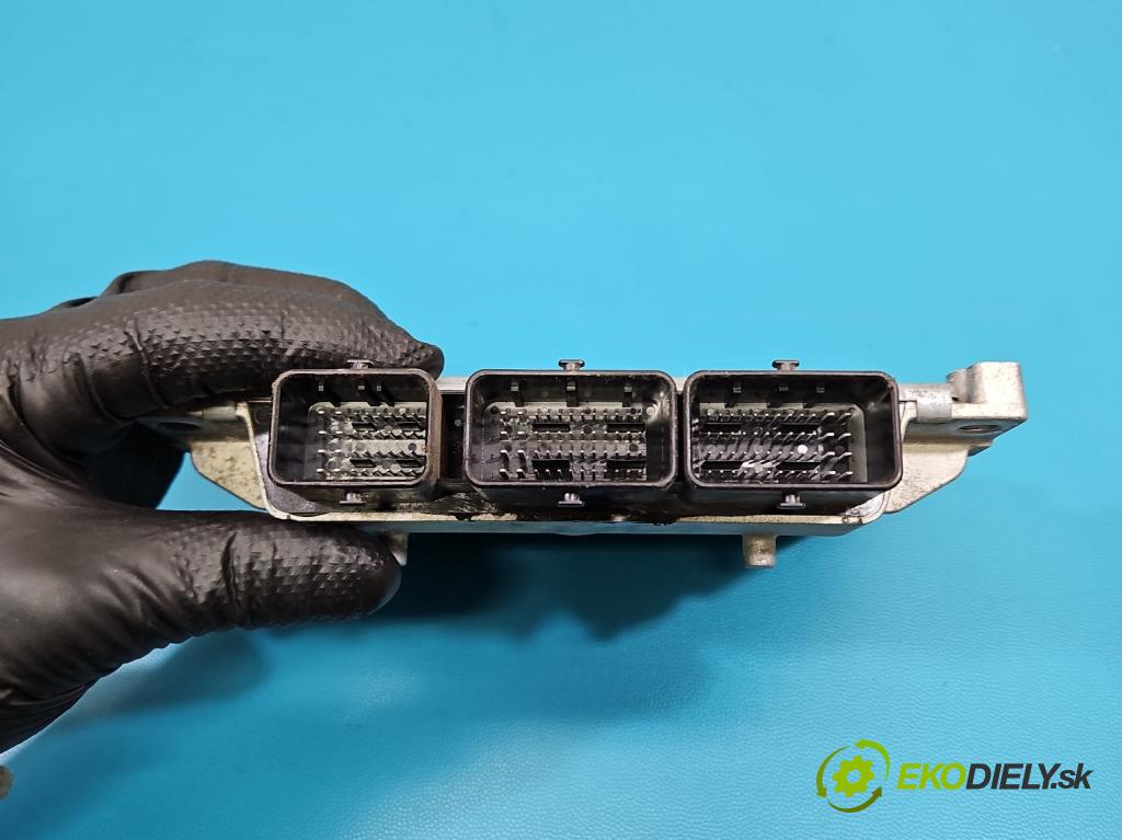 Ford Mondeo Mk5 2014-2022 2.0 16V 140 hp automatic 103 kW 1999 cm3 4- řídící jednotka motoru JS7A-12A650-AUA