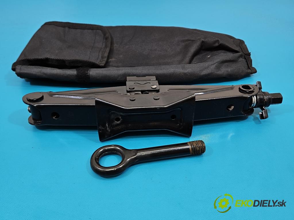 Ford Mondeo Mk5 2014-2022 2.0 16V 140 hp automatic 103 kW 1999 cm3 4- mechanismus stahování automobilový