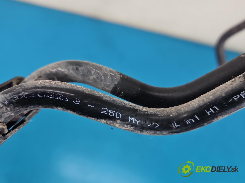 Audi Q7 2015- 3.0 TFSI CRE: 333KM: automatic 245 kW 2995 cm3 5- rúrka palivovy