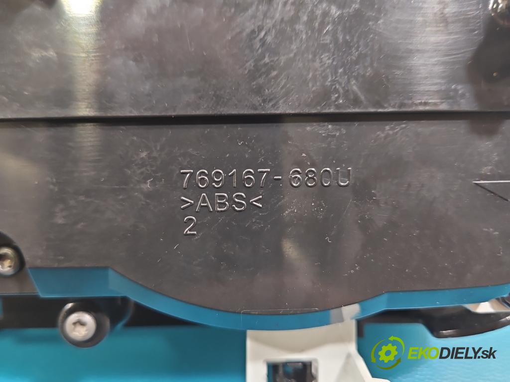 Citroen C3 III 2016-2024 1.2 12V 83 HP manual 61 kW 1199 cm3 5- prístrojovka/ budíky 9832140480 (Prístrojová doska)