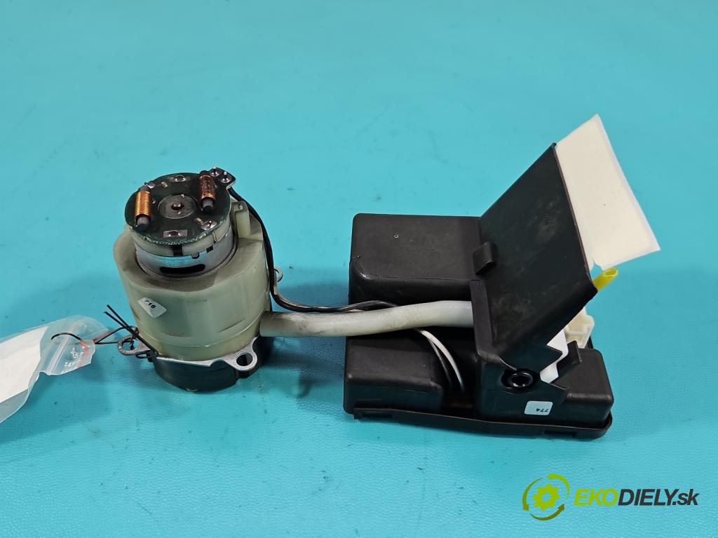 Mercedes A W168 1997-2004 1.6 8V 102 HP manual 75 kW 1598 cm3 5- Centrální: zámek: A1688000348