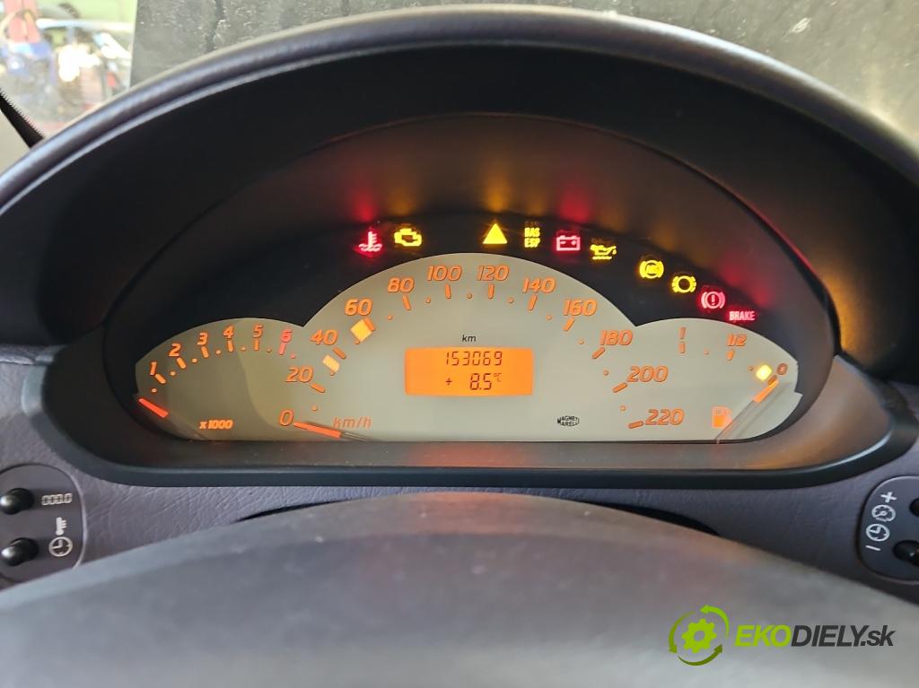 Mercedes A W168 1997-2004 1.6 8V 102 hp manual 75 kW 1598 cm3 5- Přístrojová deska A1685401747 (Přístrojová deska)