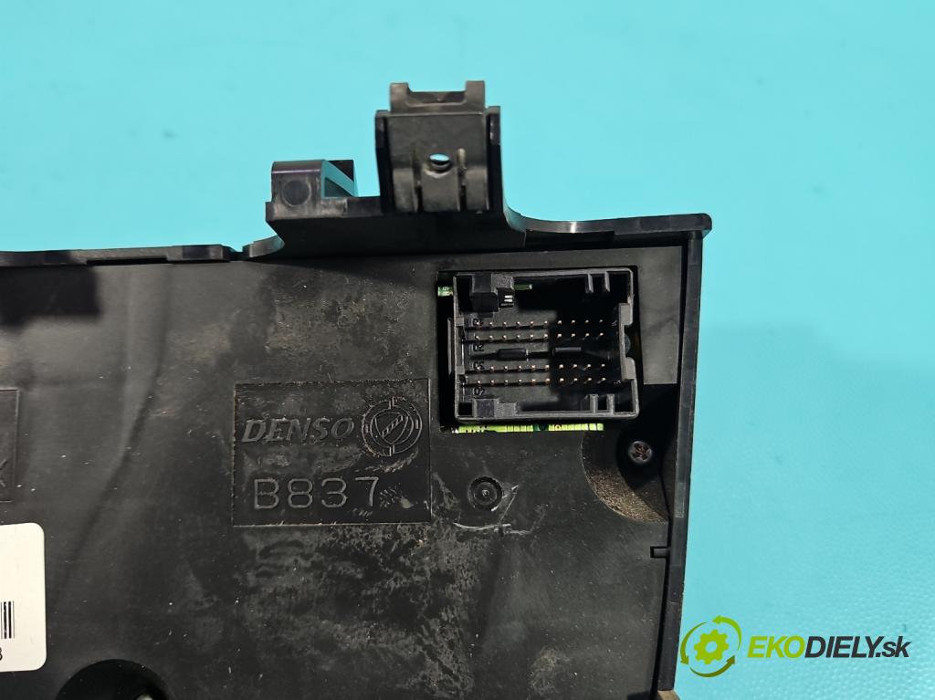 Peugeot Boxer II 2006-2018 2.2 hdi 120 HP manual 88 kW 2198 cm3 5- panel kúrenia 735421145