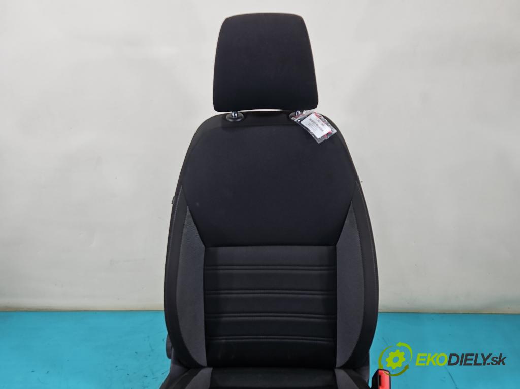 Skoda Octavia III 2013- 1.5 TSI 150 hp manual 110 kW 1498 cm3 5- Sedadlo pravý  (Sedadlo)