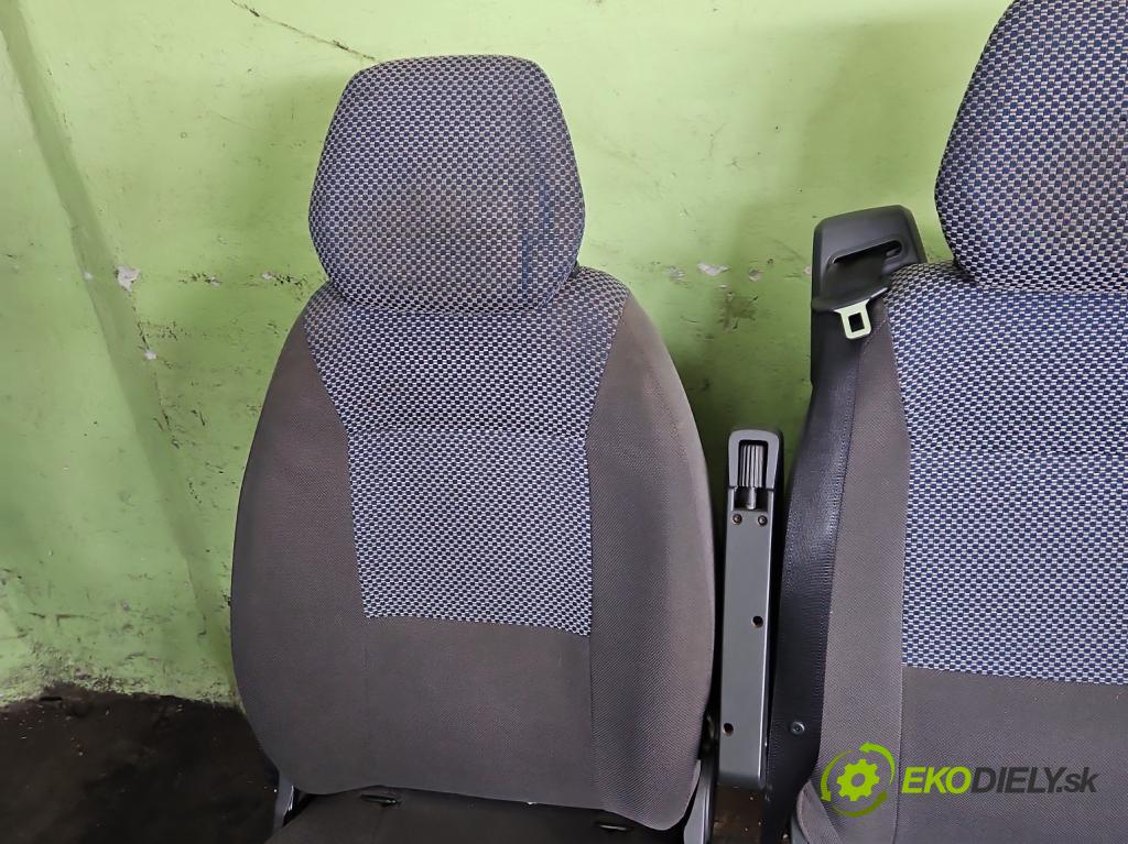 Peugeot Boxer II 2006-2018 2.2 hdi 120 hp manual 88 kW 2198 cm3 5- Sedadlo zadní levý II