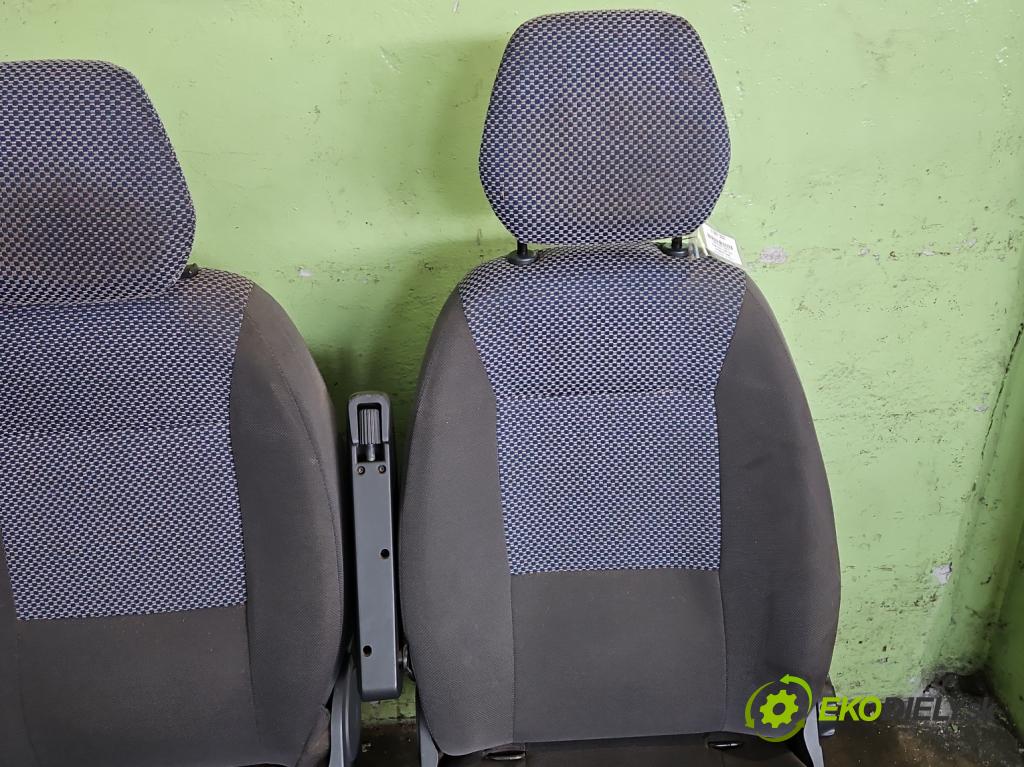 Peugeot Boxer II 2006-2018 2.2 hdi 120 hp manual 88 kW 2198 cm3 5- Sedadlo zadní levý II