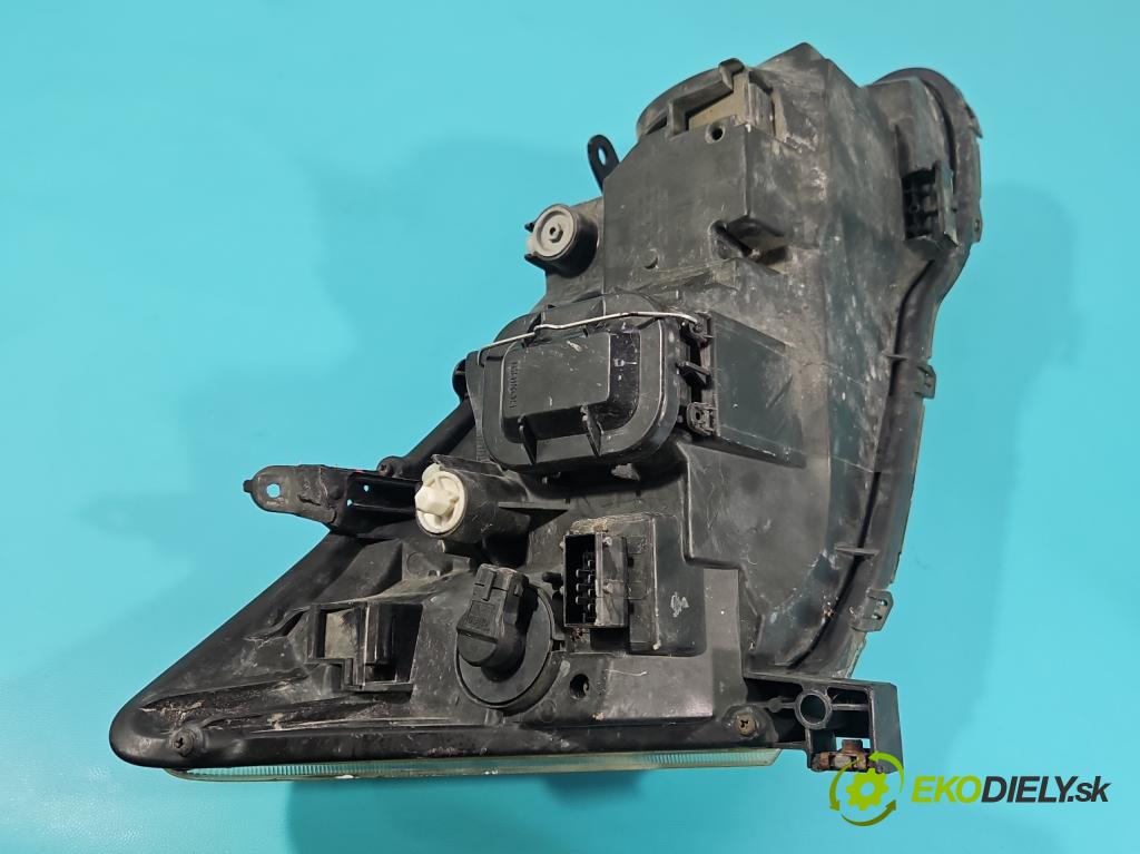 Toyota Corolla E12 2001-2009 1.4 D4D 90 HP manual 66 kW 1364 cm3 5- Reflektor: ľavý  (Kľučka dverí ostatné)