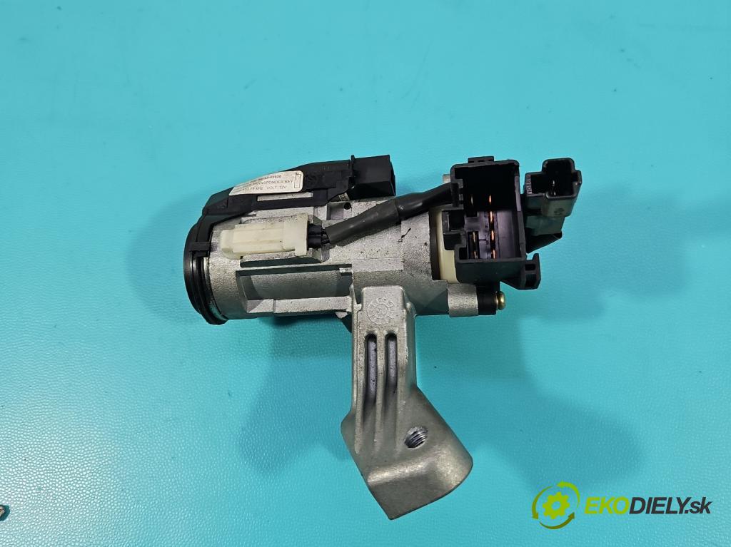 Toyota Corolla E12 2001-2009 1.4 D4D 90 hp manual 66 kW 1364 cm3 5- řídící jednotka motoru 0281011734