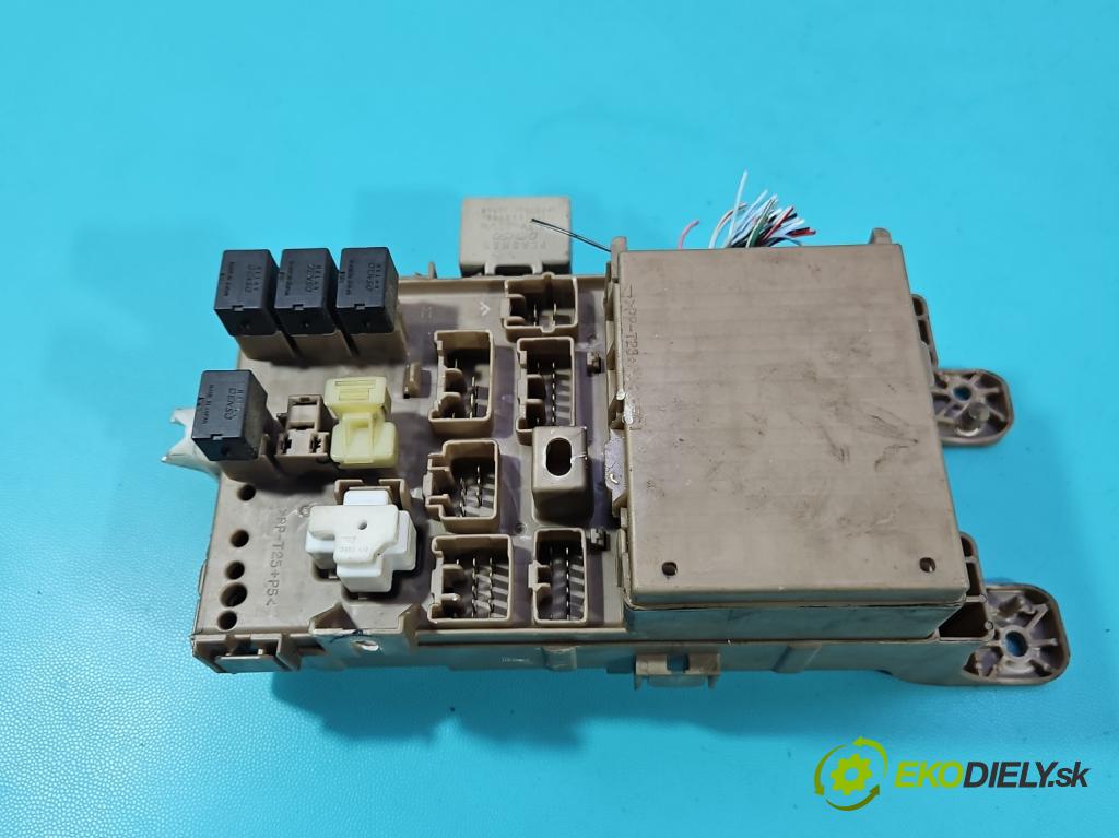 Toyota Corolla E12 2001-2009 1.4 D4D 90 hp manual 66 kW 1364 cm3 5- řídící jednotka motoru 0281011734