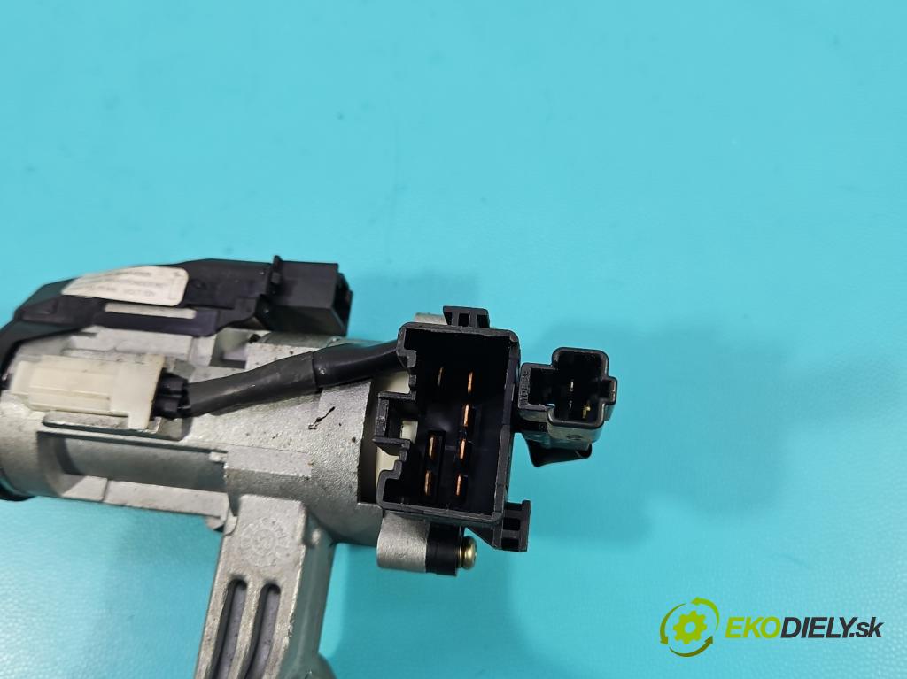 Toyota Corolla E12 2001-2009 1.4 D4D 90 hp manual 66 kW 1364 cm3 5- řídící jednotka motoru 0281011734