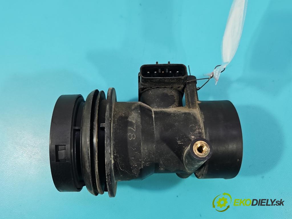 Toyota Corolla E12 2001-2009 1.4 D4D 90 HP manual 66 kW 1364 cm3 5- průtokoměr: 22204-33010 (Váha vzduchu)