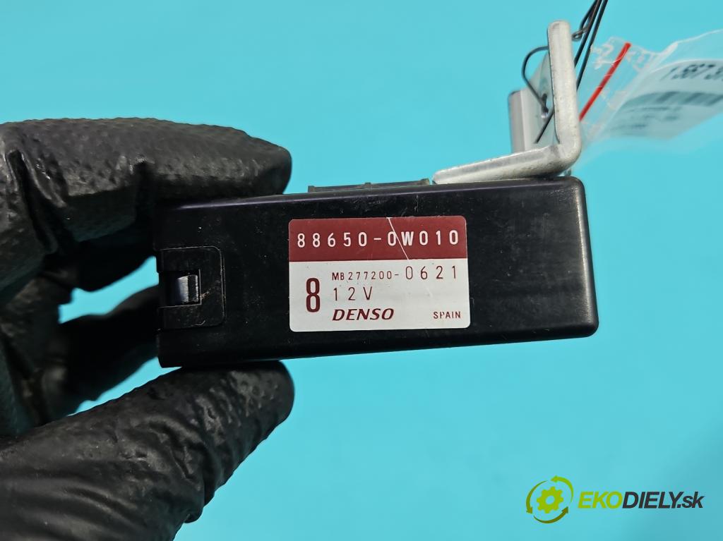 Toyota Corolla E12 2001-2009 1.4 D4D 90 hp manual 66 kW 1364 cm3 5- řídící jednotka 88650-0W010