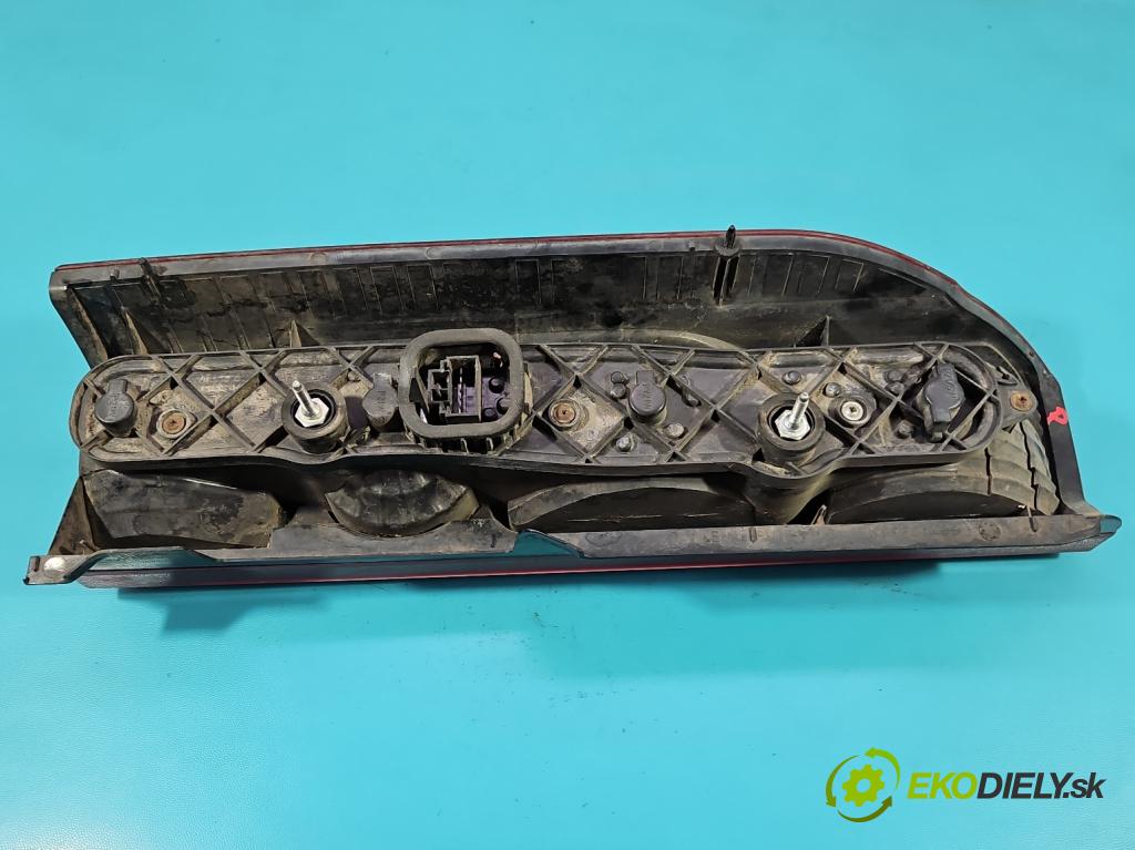 Peugeot Boxer II 2006-2018 2.2 hdi 120 HP manual 88 kW 2198 cm3 5- svetlo / reflektor zadné pravé  (Kľučka dverí ostatné)