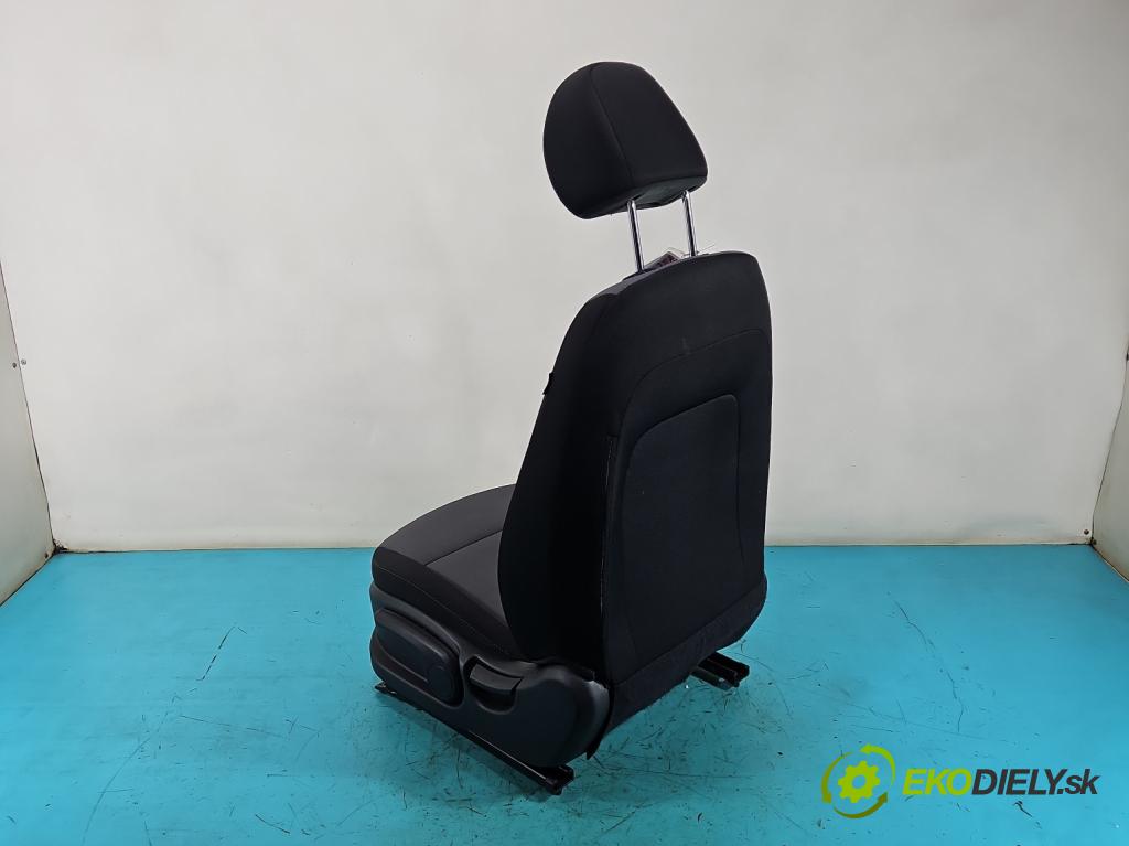 Hyundai i20 II 2014 -2020 1.2 16V 84KM manual 62 kW 1248 cm3 5- Sedadlo levý  (Sedadlo)