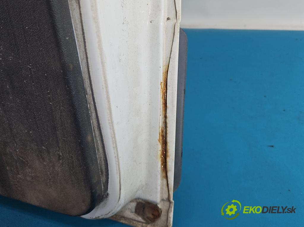 Peugeot Boxer II 2006-2018 2.2 hdi 120 HP manual 88 kW 2198 cm3 5- dvere posuvné: pravé