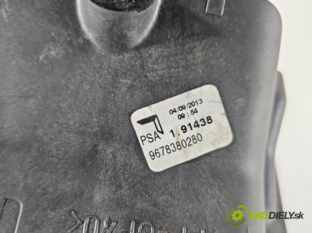 Peugeot 208 I 2012-2019 1.6 hdi 92 HP manual 68 kW 1560 cm3 5- Páka: Změny: stupeň,rýchlosť 9678380280 (Rýchlostná páka (kulisa))