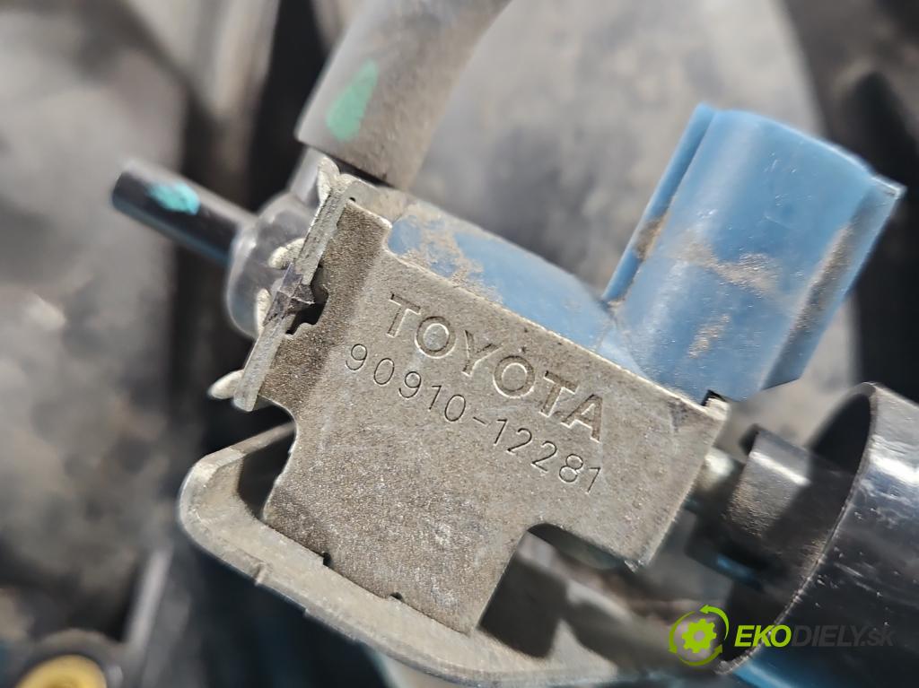 Toyota Corolla E16/E18  2013-2019 1.6 16V 132 hp manual 97 kW 1598 cm3 4- potrubí sací 1028189S01 (Sací potrubí)