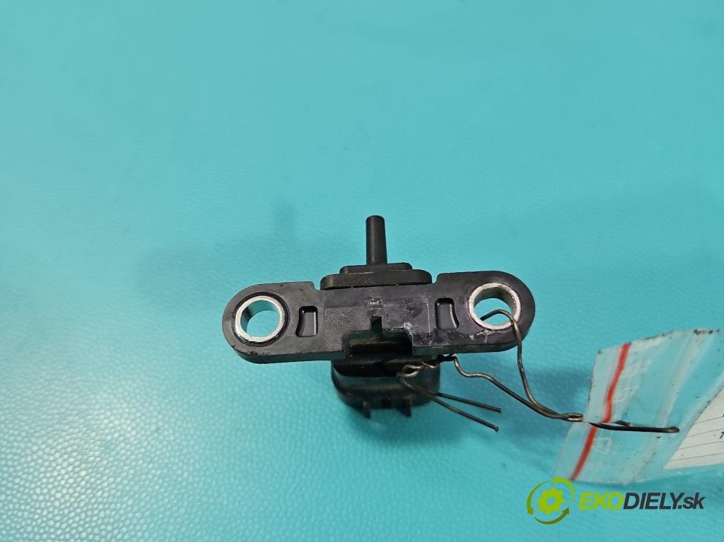 Toyota Corolla E16/E18  2013-2019 1.6 16V 132  HP manual 97 kW 1598 cm3 4- snímač tlak: vzduchu 89421-26030