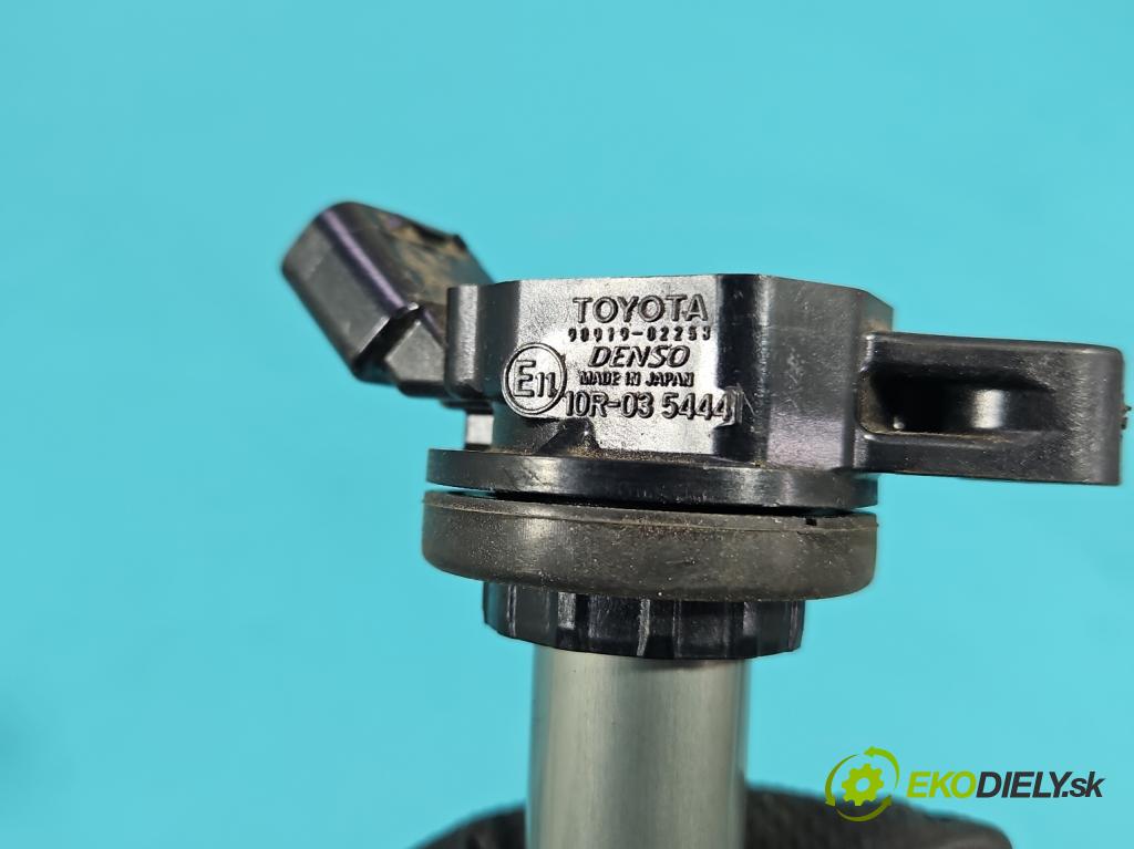 Toyota Corolla E16/E18  2013-2019 1.6 16V 132 hp manual 97 kW 1598 cm3 4- cívka zapalovací 90919 02253 (Zážehová cívka)