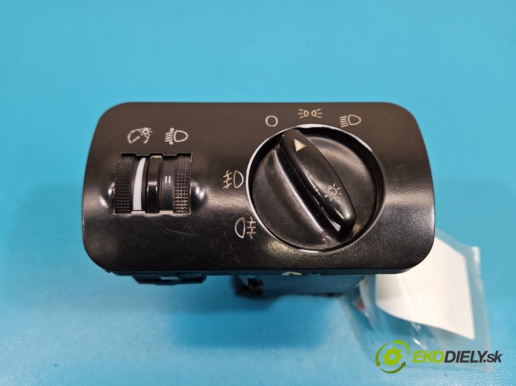 Seat Toledo II 1998-2004 1.6 16V 105 HP manual 77 kW 1598 cm3 4- prepínač světla: na doska: 1M1941531L