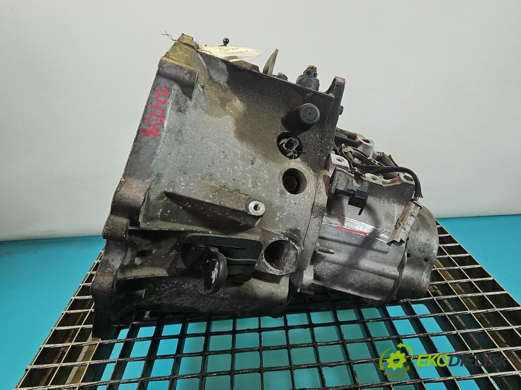 Peugeot 208 I 2012-2019 1.6 hdi 92 HP manual 68 kW 1560 cm3 5- prevodovka stupeň,rýchlosť manual 20DP77