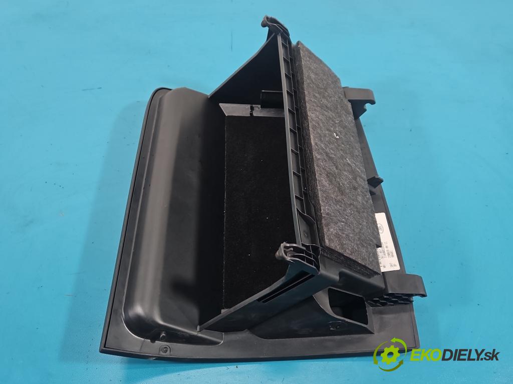 Skoda Octavia III 2013- 1.5 TSI 150 HP manual 110 kW 1498 cm3 5- kastlík 5E1857121D