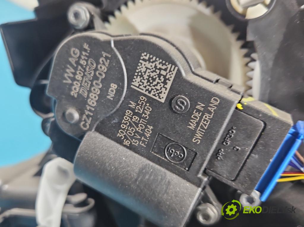 Skoda Octavia III 2013- 1.5 TSI 150 HP manual 110 kW 1498 cm3 5- radiator CZ443350-0050 (Radiátor kúrenia)