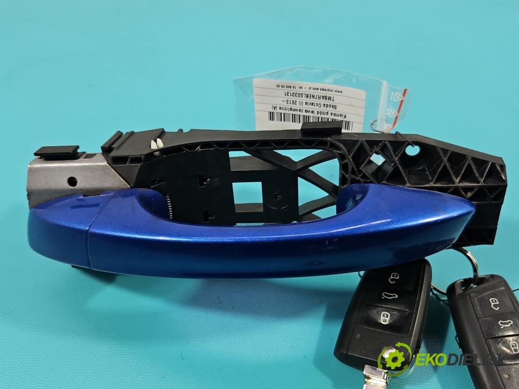 Skoda Octavia III 2013- 1.5 TSI 150 HP manual 110 kW 1498 cm3 5- rukoväť predné ľavé mimo: 5N0837885H (Kľučka dverí vonkajšia predná ľavá)