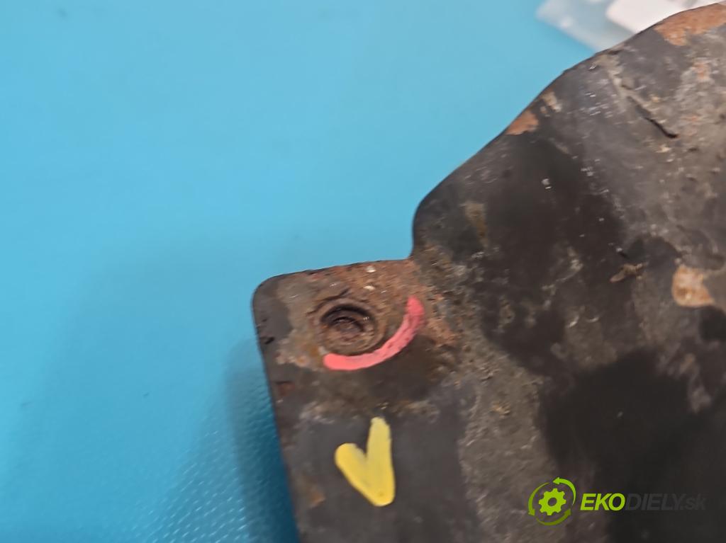 Seat Leon I 1999-2005 1.9 tdi 110 HP manual 81 kW 1896 cm3 5- výstuha nárazník predné