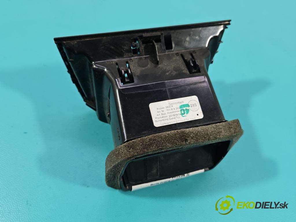 Skoda Octavia III 2013- 1.5 TSI 150 hp manual 110 kW 1498 cm3 5- Mřížka: topení 5E0819203C