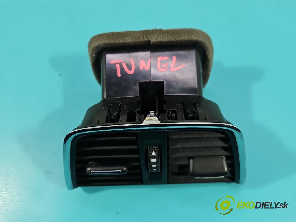 Skoda Octavia III 2013- 1.5 TSI 150 hp manual 110 kW 1498 cm3 5- Mřížka: topení 5E0819203C