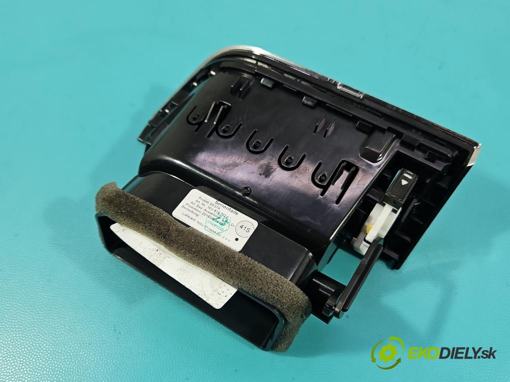 Skoda Octavia III 2013- 1.5 TSI 150 HP manual 110 kW 1498 cm3 5- Mřížka: kúrenia ostatné 5E0819702E