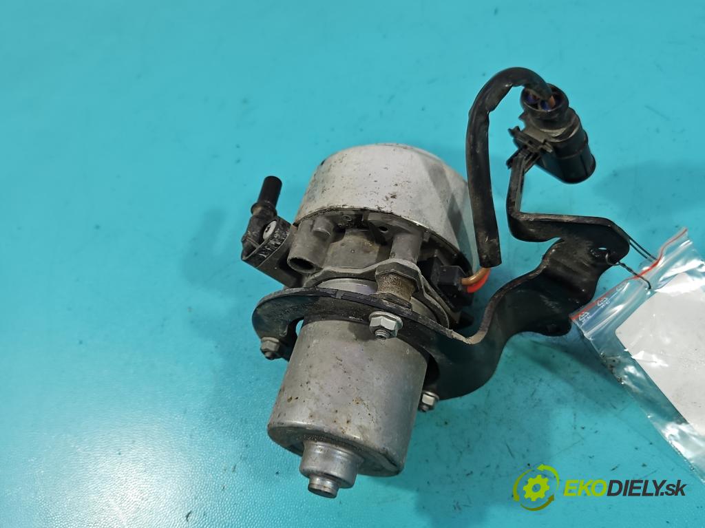 Skoda Octavia III 2013- 1.5 TSI 150 hp manual 110 kW 1498 cm3 5- čerpadlo vákuum 5Q0612181