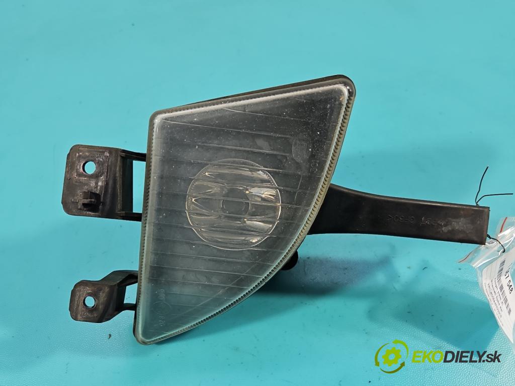 Mitsubishi Space star 1.8 16V 111KM manual 82 kW 1834 cm3 5- Halogen pravý 301-156280 (Kľučka dverí ostatné)