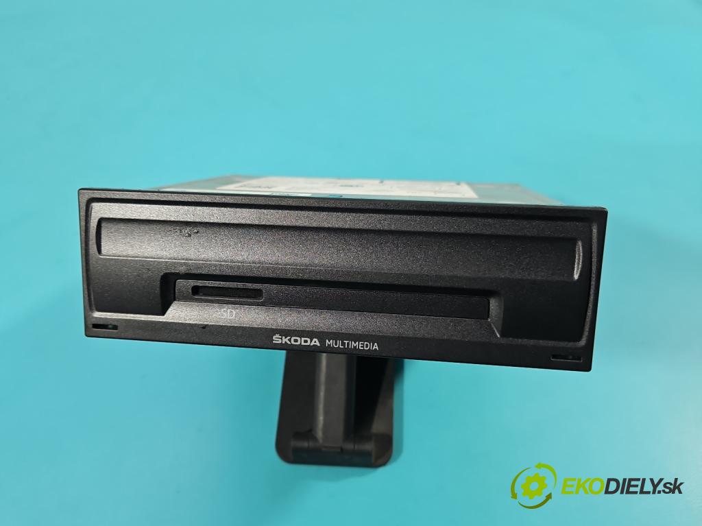 Skoda Octavia III 2013- 1.5 TSI 150 HP manual 110 kW 1498 cm3 5- Navigácia: čítačka 565035840