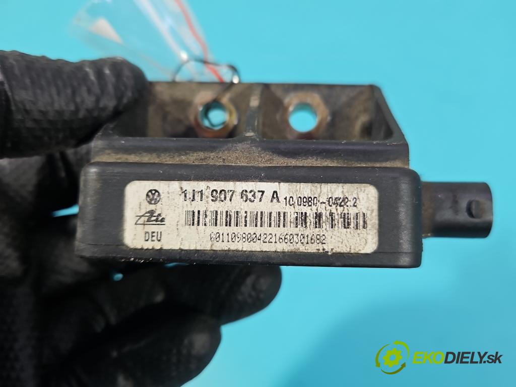 Audi A3 8L 1996-2003 1.6 SR 102 HP manual 75 kW 1595 cm3 3- snímač ESP 1J1907637A