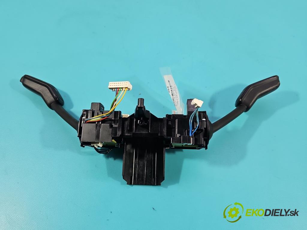 Skoda Octavia III 2013- 1.5 TSI 150 HP manual 110 kW 1498 cm3 5- prepínač komplex: 5Q1953507B (Prepínacie páčky pod volantom)