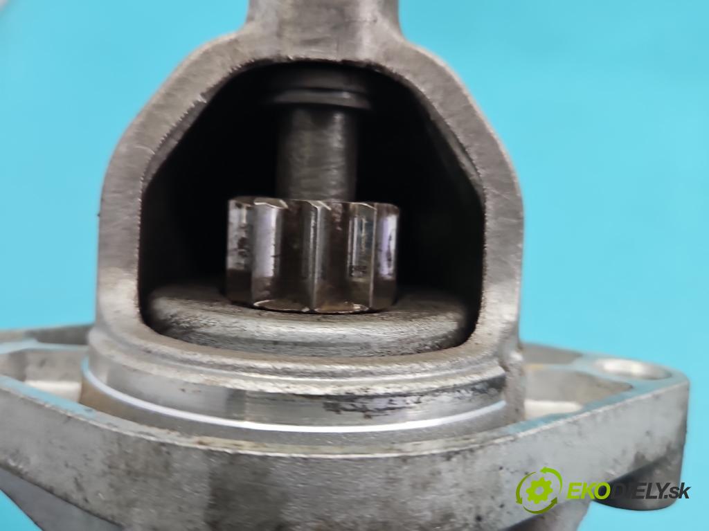 Fiat Punto Grande 1.3 jtd 90 HP manual 66 kW 1248 cm3 5- štartér (Štartér)