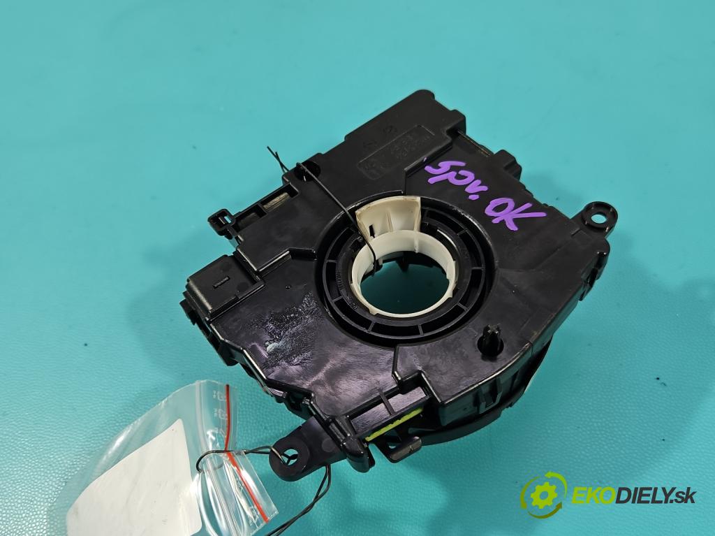 Skoda Octavia III 2013- 1.5 TSI 150 HP manual 110 kW 1498 cm3 5- Páska: airbag 5Q1953549 (Airbag)