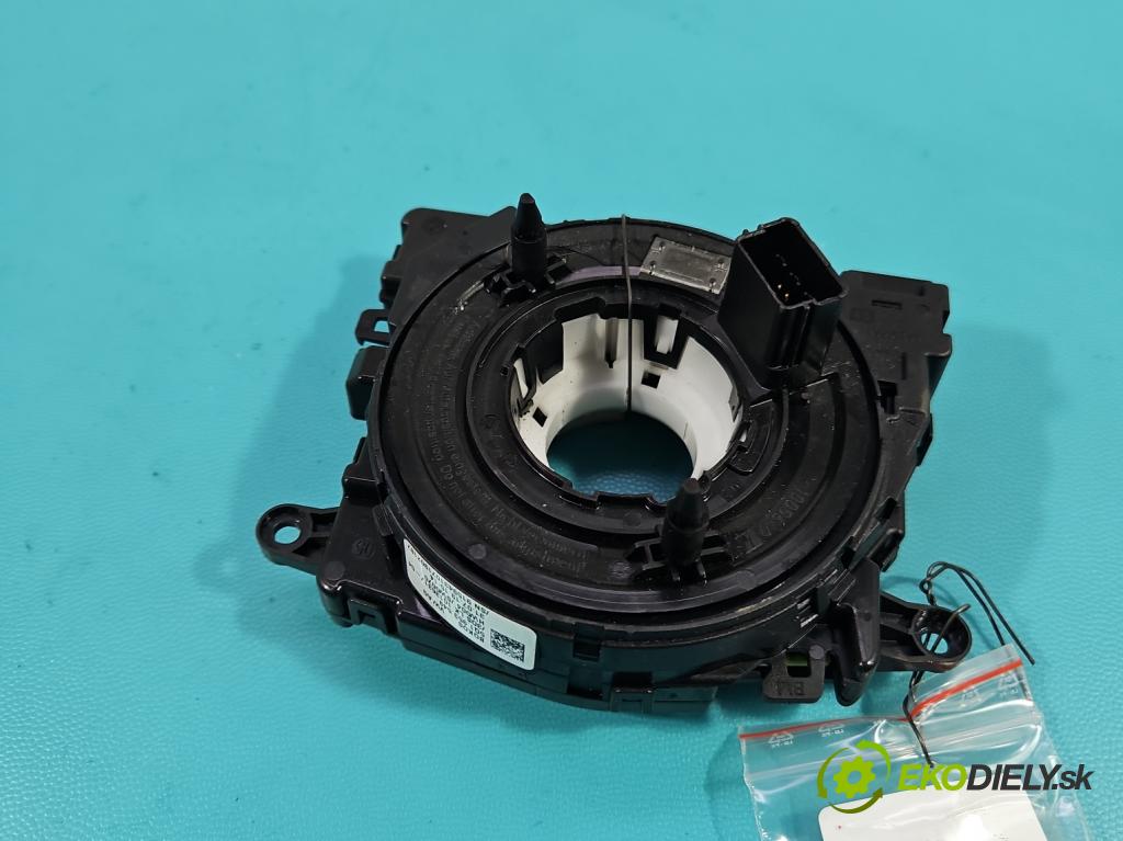 Skoda Octavia III 2013- 1.5 TSI 150 HP manual 110 kW 1498 cm3 5- Páska: airbag 5Q1953549 (Airbag)