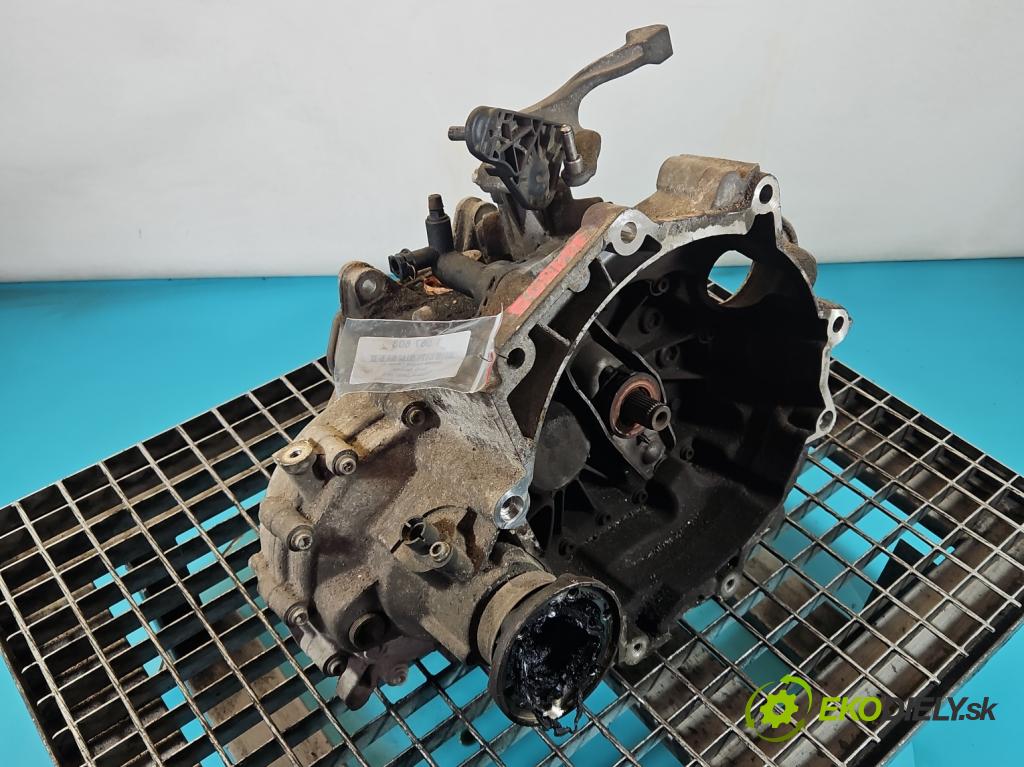 Skoda Roomster 1.4 16V 86 hp manual 63 kW 1390 cm3 5- převodovka stupňová manual LVC