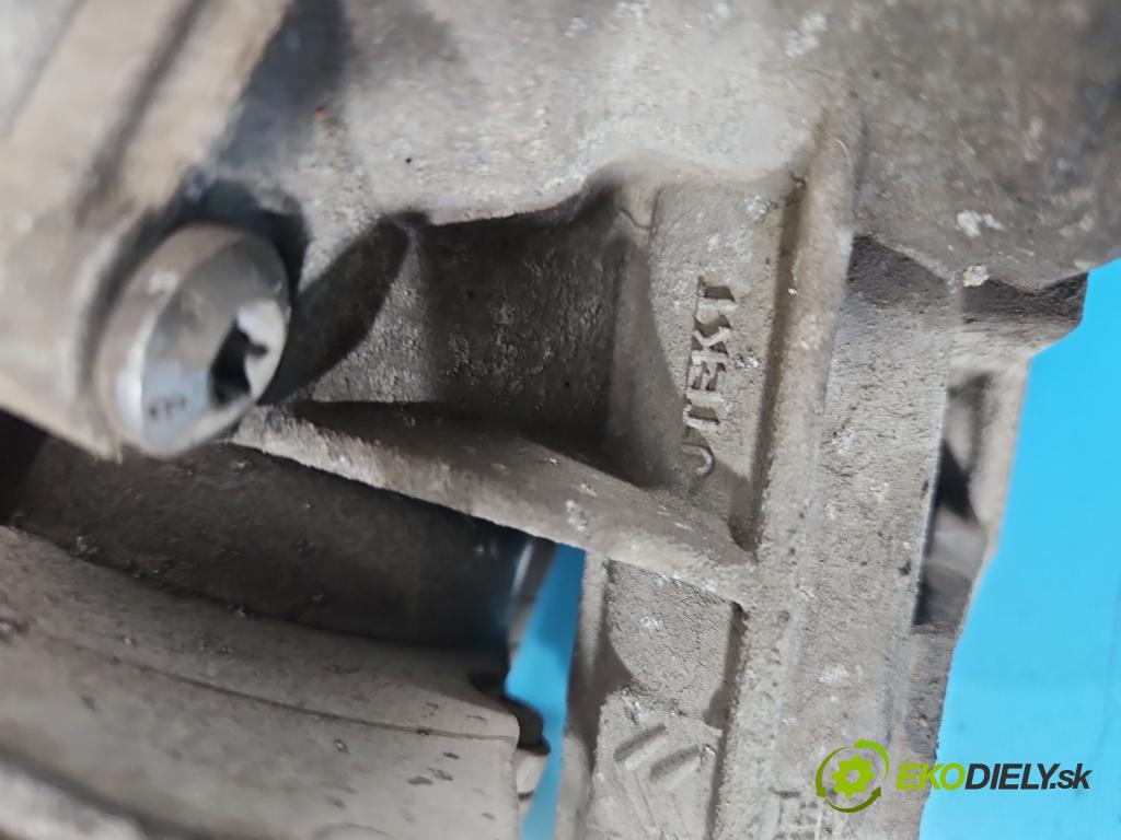 Peugeot 208 I 2012-2019 1.6 hdi 92 hp manual 68 kW 1560 cm3 5- řízení volant 6700002757