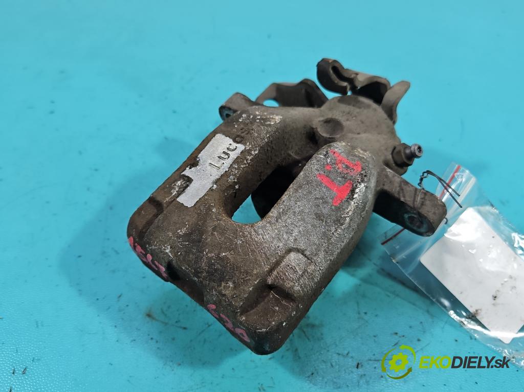 Peugeot 208 I 2012-2019 1.6 hdi 92 HP manual 68 kW 1560 cm3 5- brzdič zadné pravý  (Kľučka dverí ostatné)