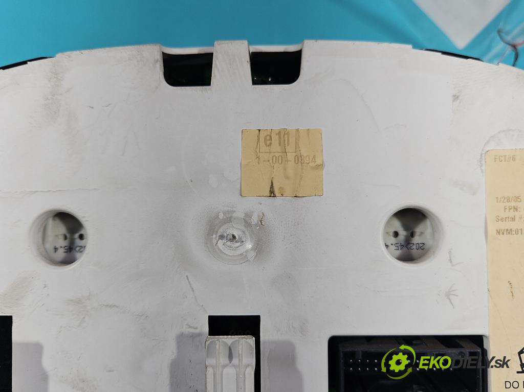 Jaguar X-type 2.0d 131 hp manual 96 kW 1998 cm3 5- Přístrojová deska 1X4F-10841-A (Přístrojová deska)