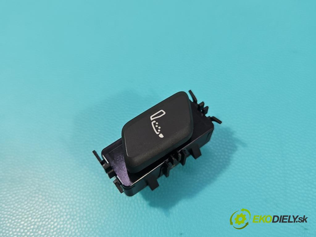 Audi Q7 2015- 3.0 TFSI 333KM: automatic 245 kW 2995 cm3 5- prepínač ostatné 