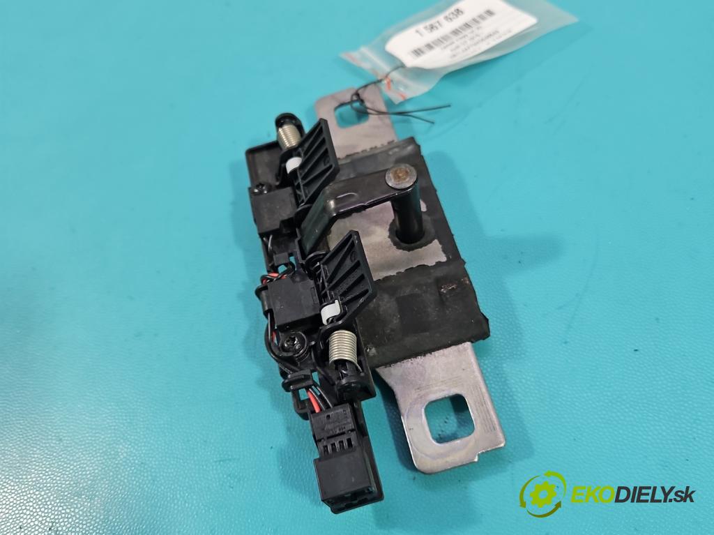 Audi Q7 2015- 3.0 TFSI CRE: 333KM: automatic 245 kW 2995 cm3 5- zámok kufrové dvere zadné 80A827507