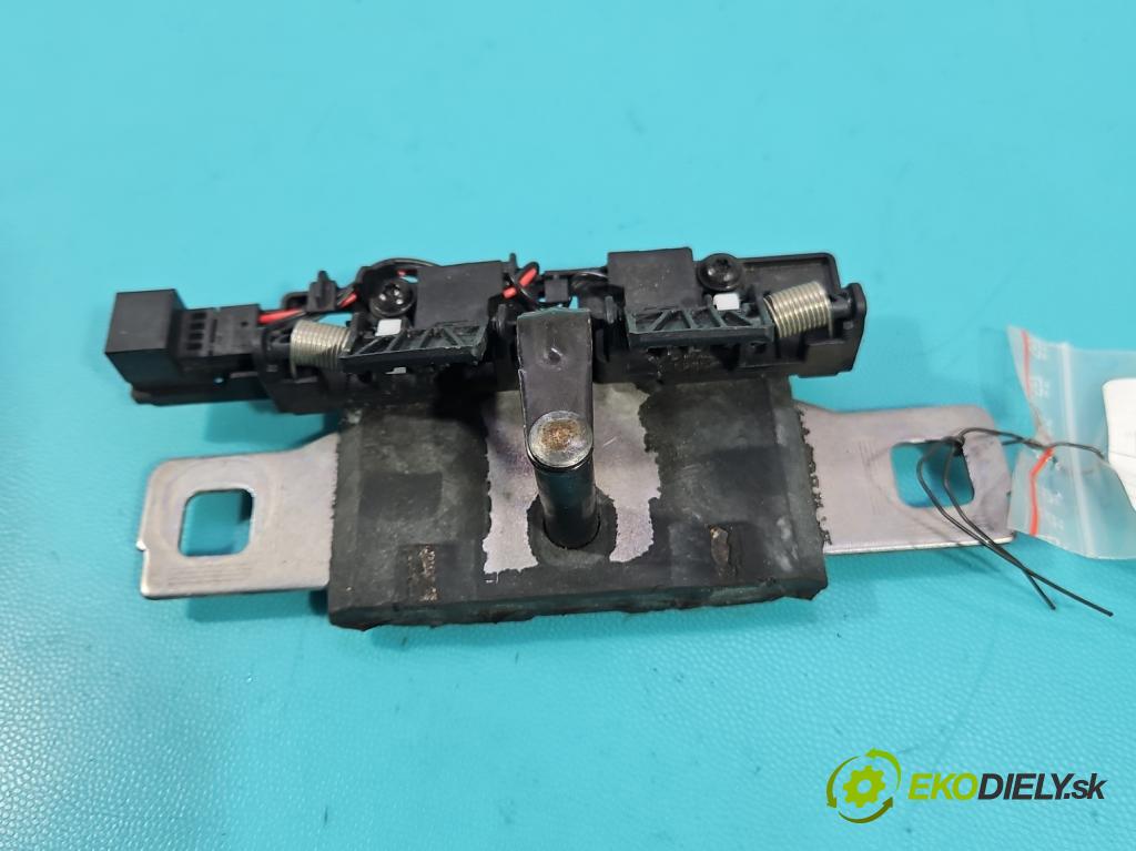 Audi Q7 2015- 3.0 TFSI CRE: 333KM: automatic 245 kW 2995 cm3 5- zámok kufrové dvere zadné 80A827507