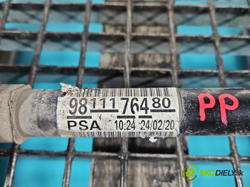 Peugeot 508 II 2018- 1.6 16V 181KM automatic 133 kW 1598 cm3 5- poloos predné pravé 9811176480