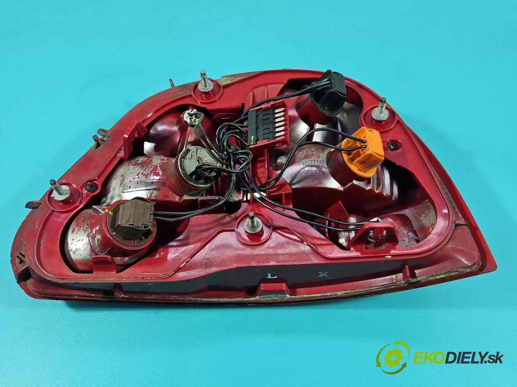 Jaguar X-type 2.0d 131 HP manual 96 kW 1998 cm3 5- svetlo / reflektor zadné ľavé 4X43-N13405-A (Kľučka dverí ostatné)